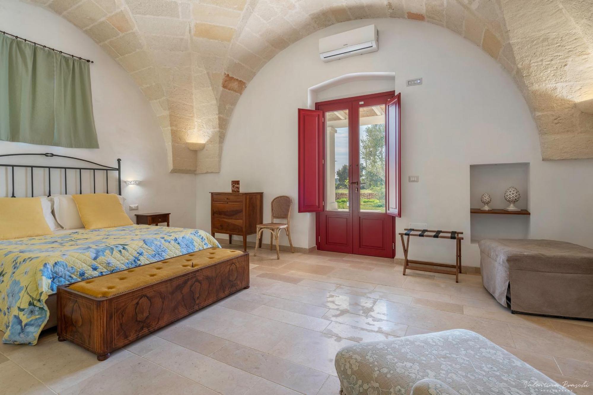 Masseria Rescio 阿韦特拉纳 外观 照片